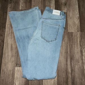 Flare Super High Rise